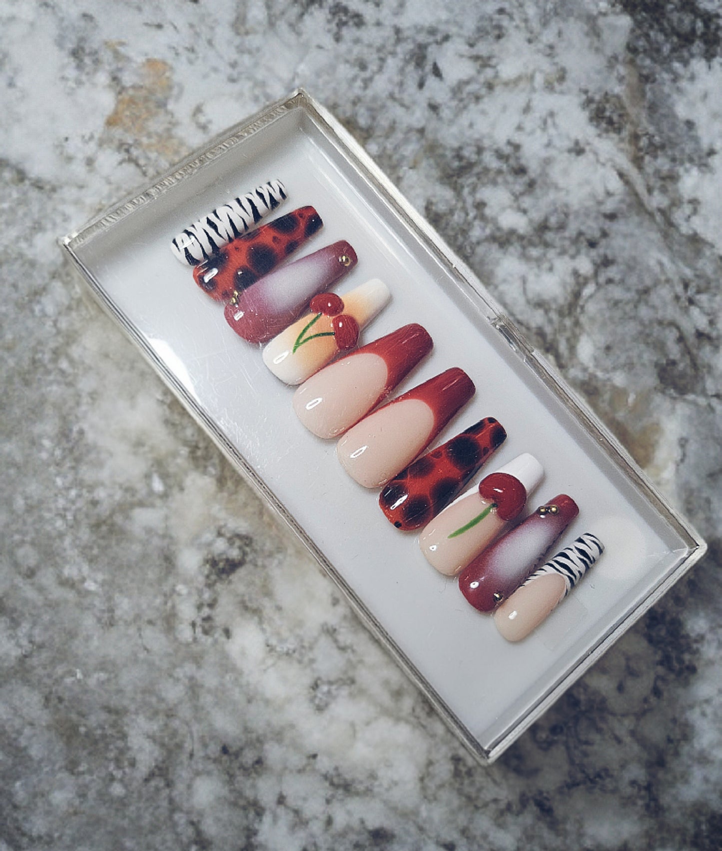 Sweet & Spicy XL 10 piece size small