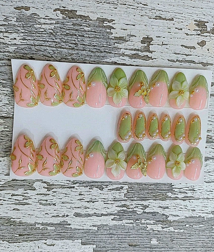 Garden of Glam Short Almond