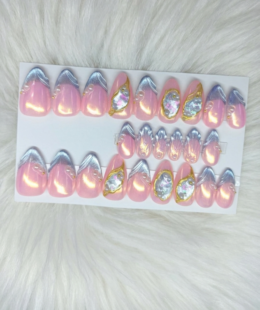 Mermaid Tears Short Almond