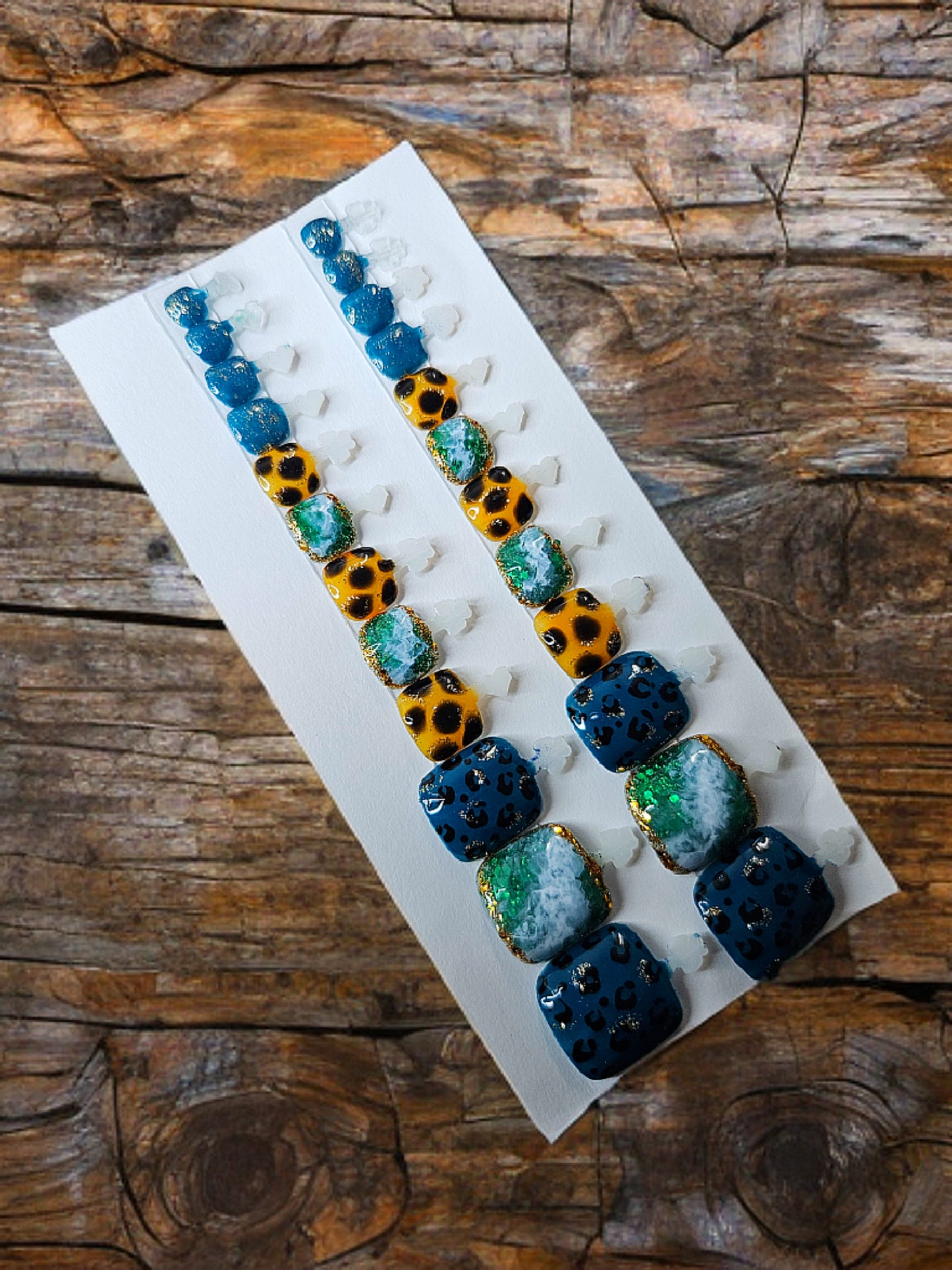 Northern Lights Toenails