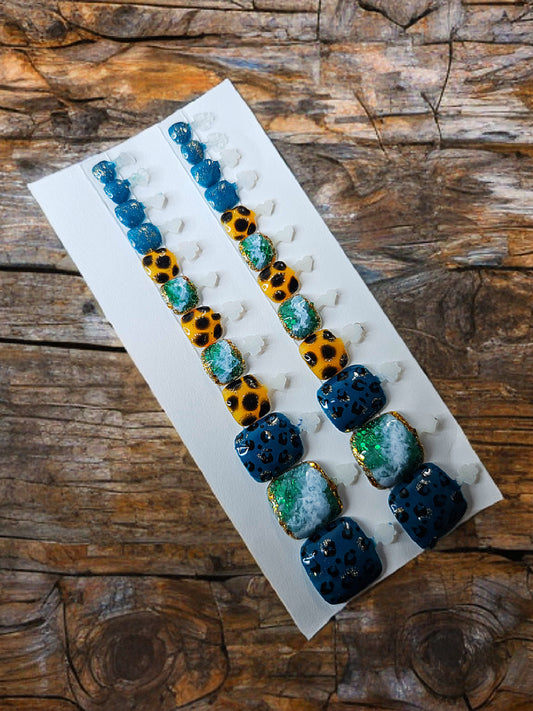 Northern Lights Toenails